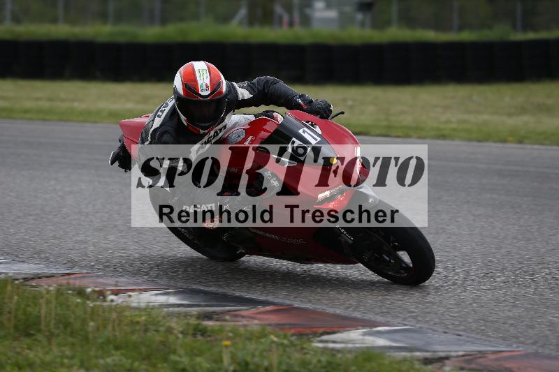 Archiv-2025/10 23.04.2025 Cornu Master School ADR/rot-rouge/61